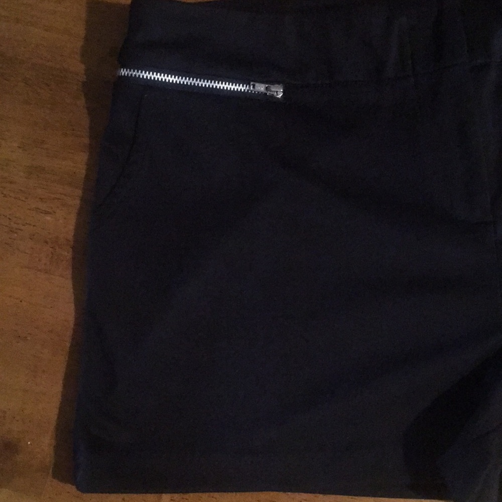 Suzy Shirt Black Jersey Shorts with Zip Sz L🌸 - Picture 2 of 6